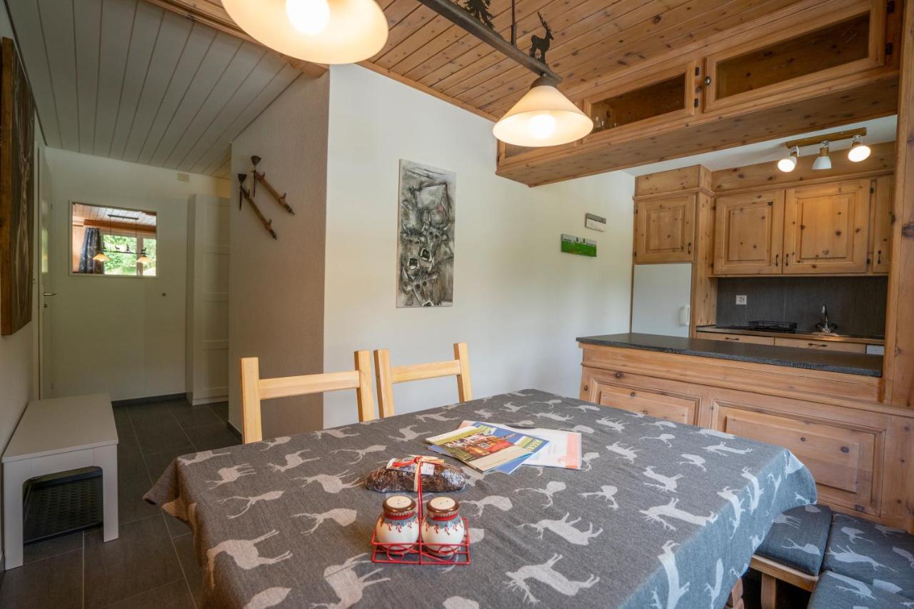 Aaa Chalet Allegra Rojo With Mountain View سكول المظهر الخارجي الصورة