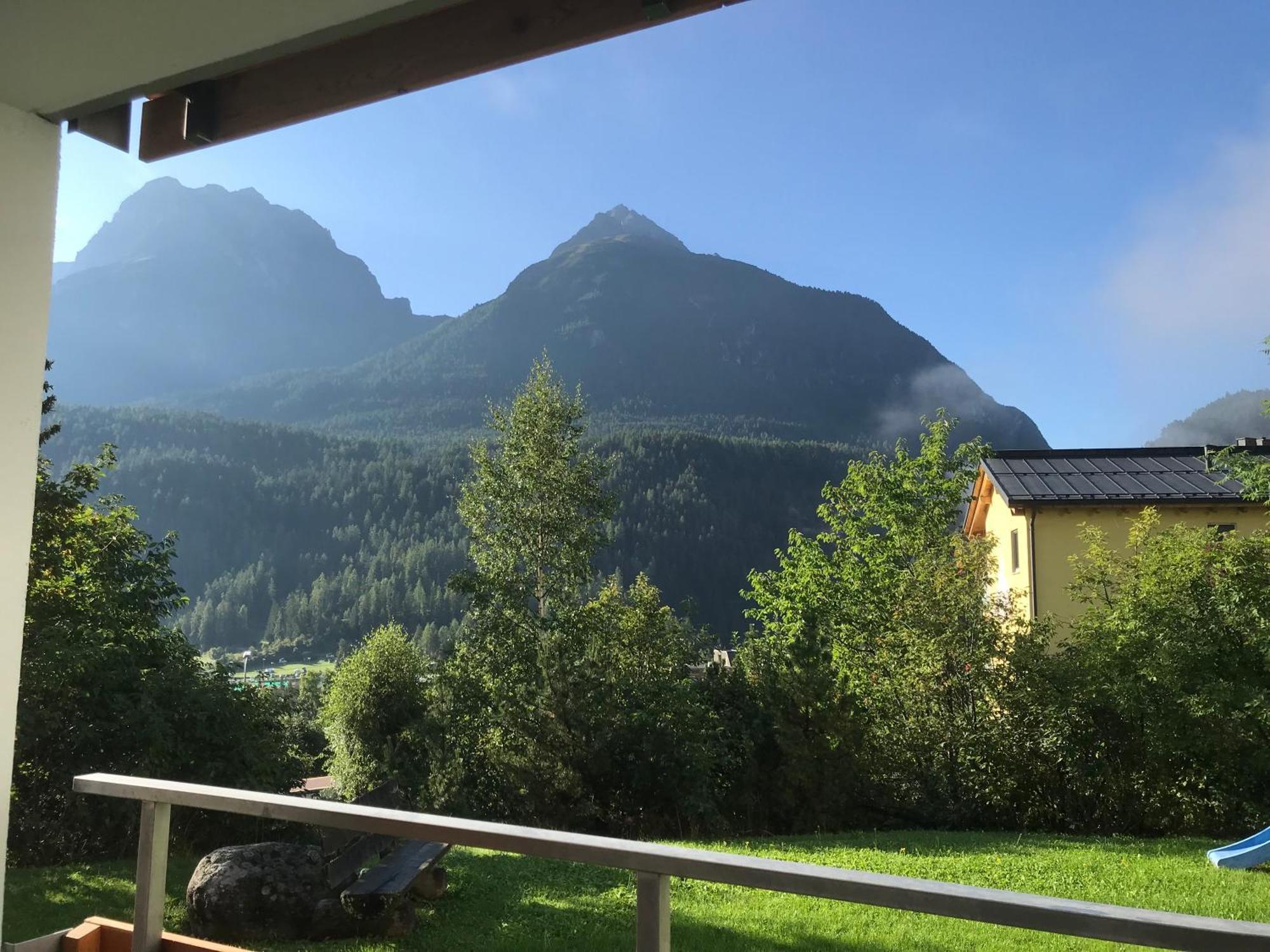 Aaa Chalet Allegra Rojo With Mountain View سكول المظهر الخارجي الصورة